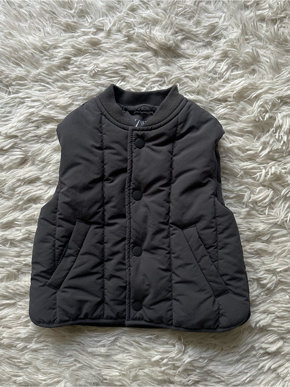 Zara Snap Button Up Puff Vest Gray Size 2 Years